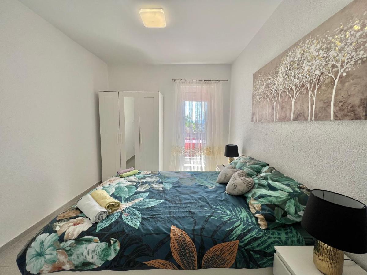 Apartmani Ana 德拉马利 外观 照片