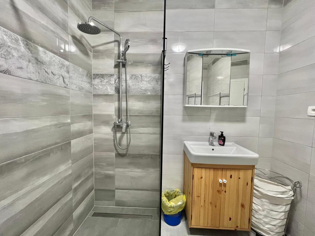 Apartmani Ana 德拉马利 外观 照片