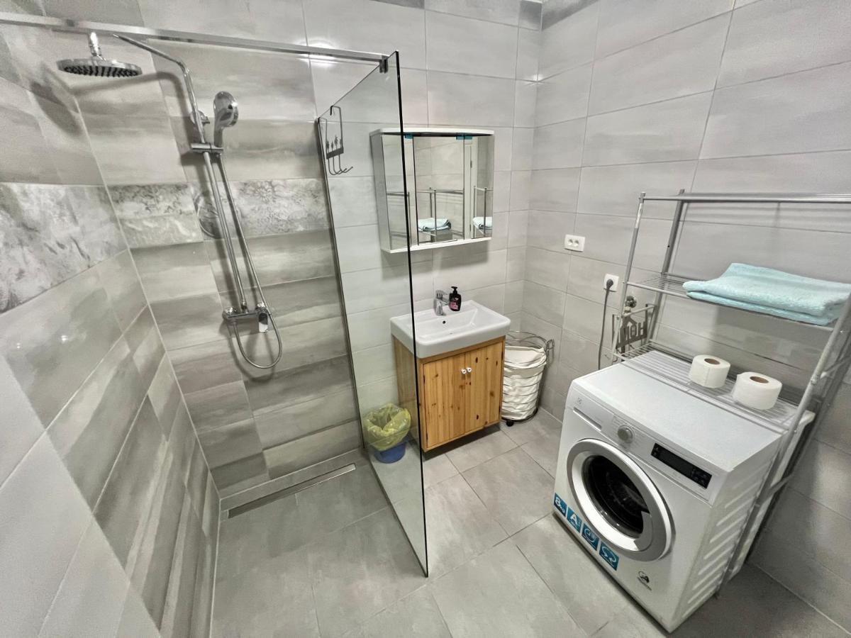Apartmani Ana 德拉马利 外观 照片